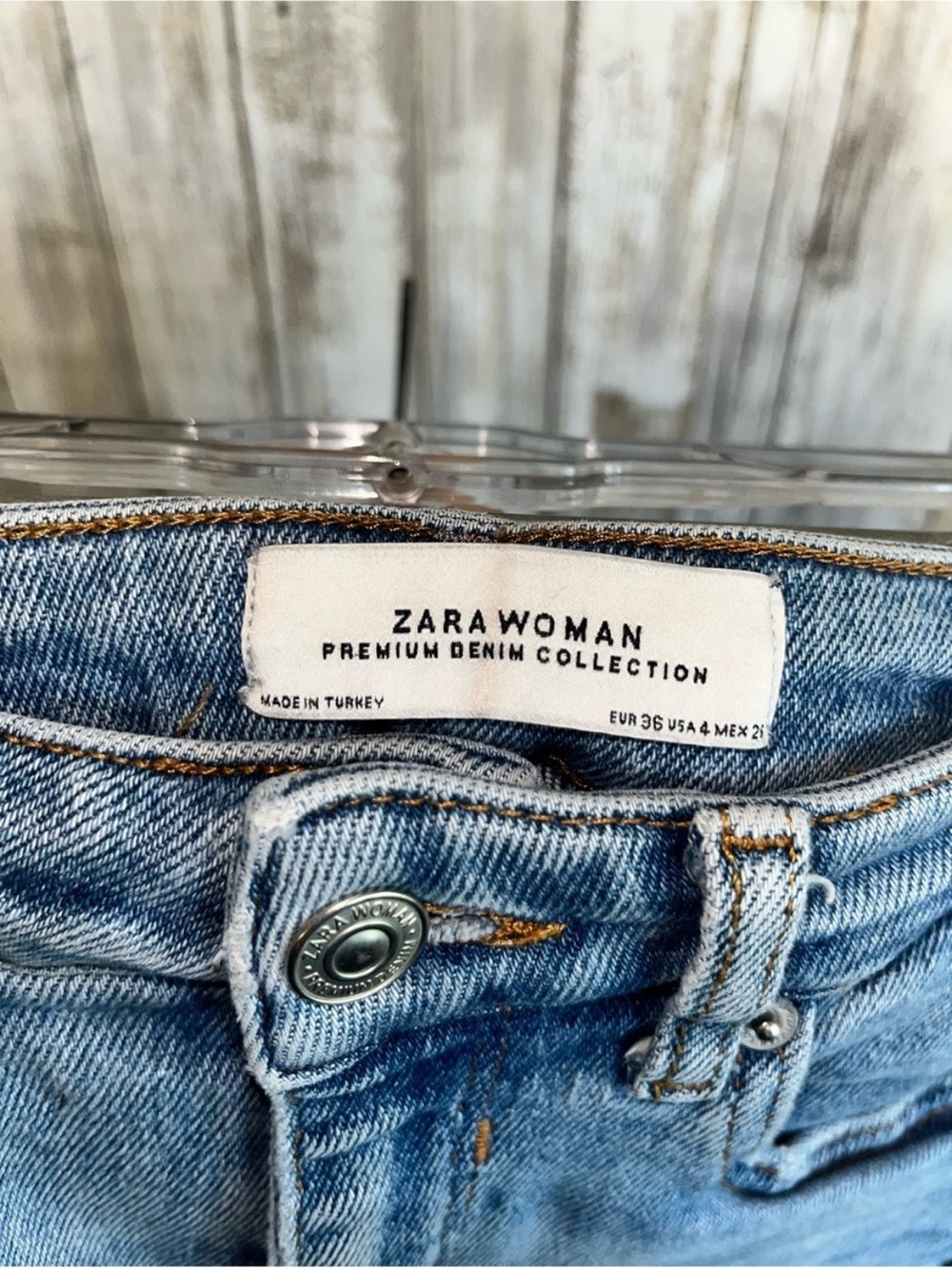 Zara High Rise Distressed Skinny Jeans Light Wash Raw Hem Size 4 - Picture 6 of 6